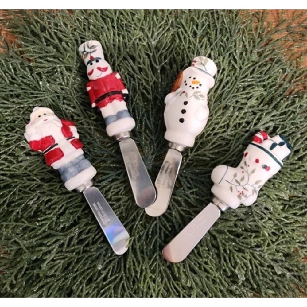 Pfaltzgraff Winterberry Spreaders Set of 4